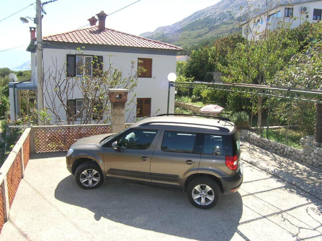 Apartments Jadranka With Magnificent Views Of The Sea - Baska 외부 사진