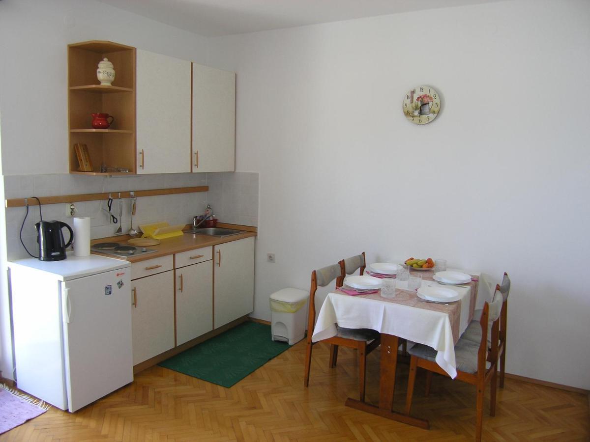 Apartments Jadranka With Magnificent Views Of The Sea - Baska 외부 사진